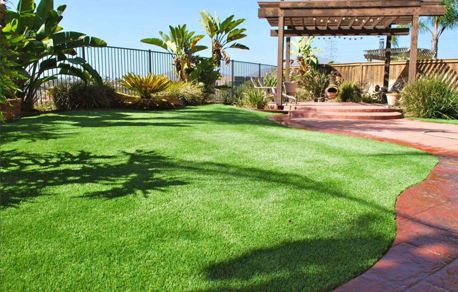 keinotekoinen ruoho landscaping.jpg
